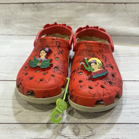 Crocs Frida Kahlo Classic Clogs Women’s Size 12.5 Men’s 11 Unisex Red New NWT - Picture 4 of 7